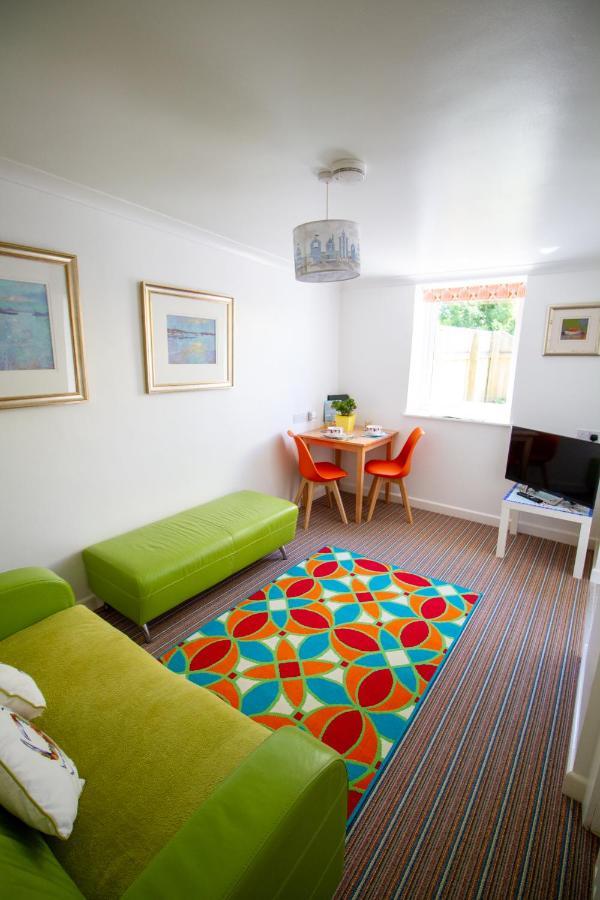 Krissie'S Apartment Marazion Bagian luar foto